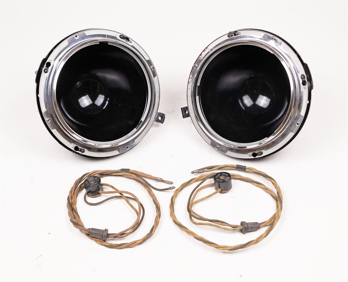 Jaguar HEADLAMP BUCKET XK140/XK150