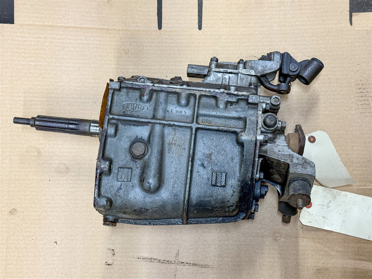 Jaguar 4.2 4 Speed Transmission U3- USED