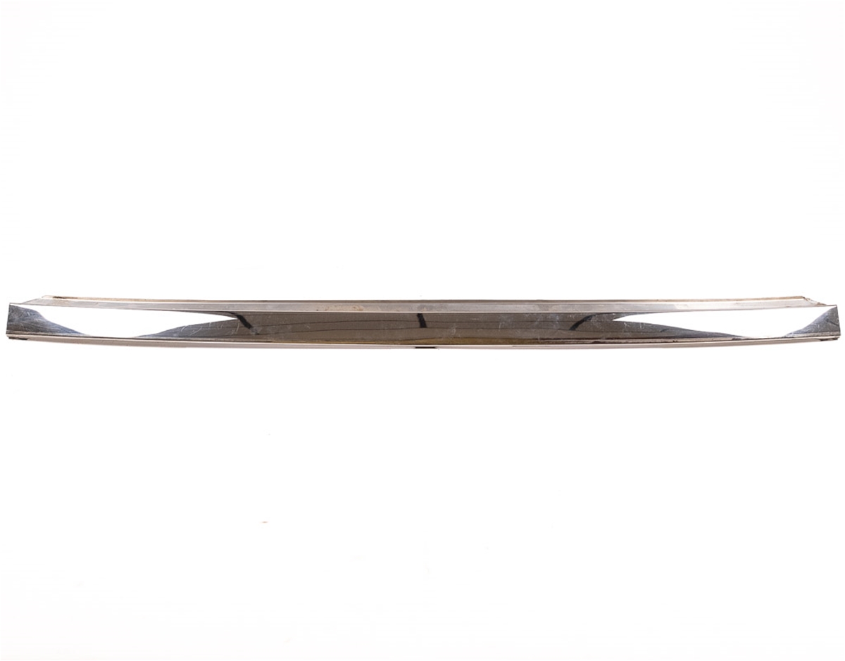 Jaguar Finisher Upper Windshield XJS