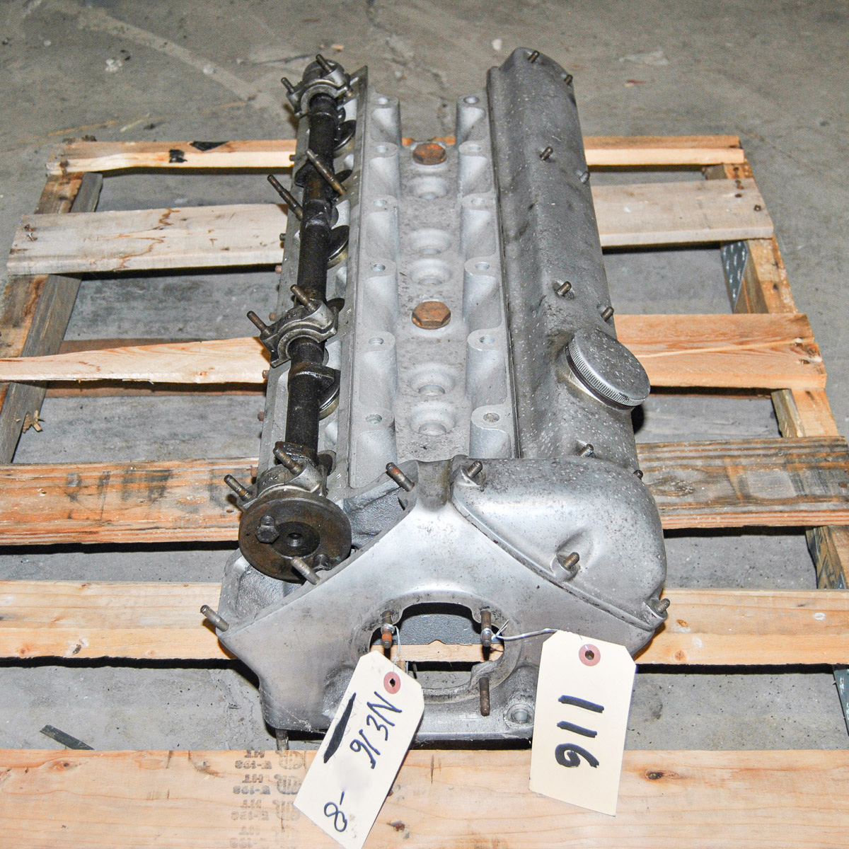Jaguar MK10 / 420G 4.2 Cylinder Head - USED - HD010