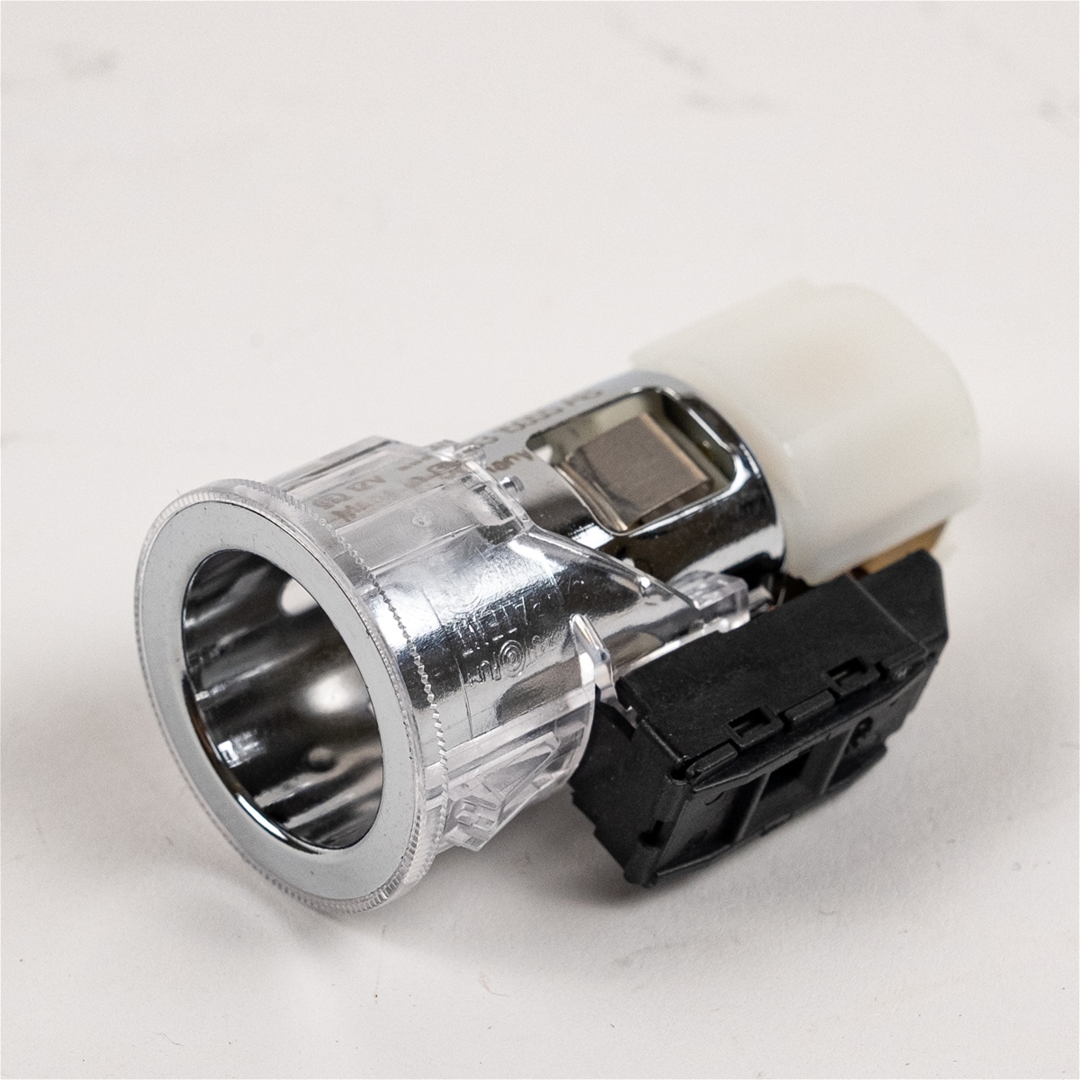 Housing-Cigar Li (Jaguar OEM) XR857856OEM