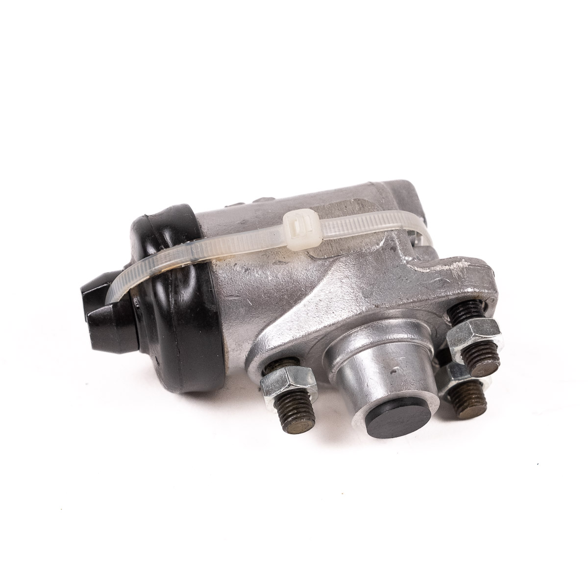 Jaguar Front Wheel Cylinder - Notched Piston
