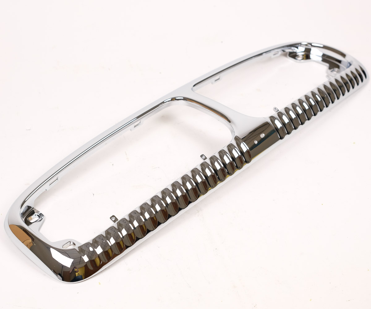 Jaguar Grille Surround Fluted XJ