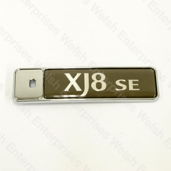Badge Trunk XJ8 W/Lock
