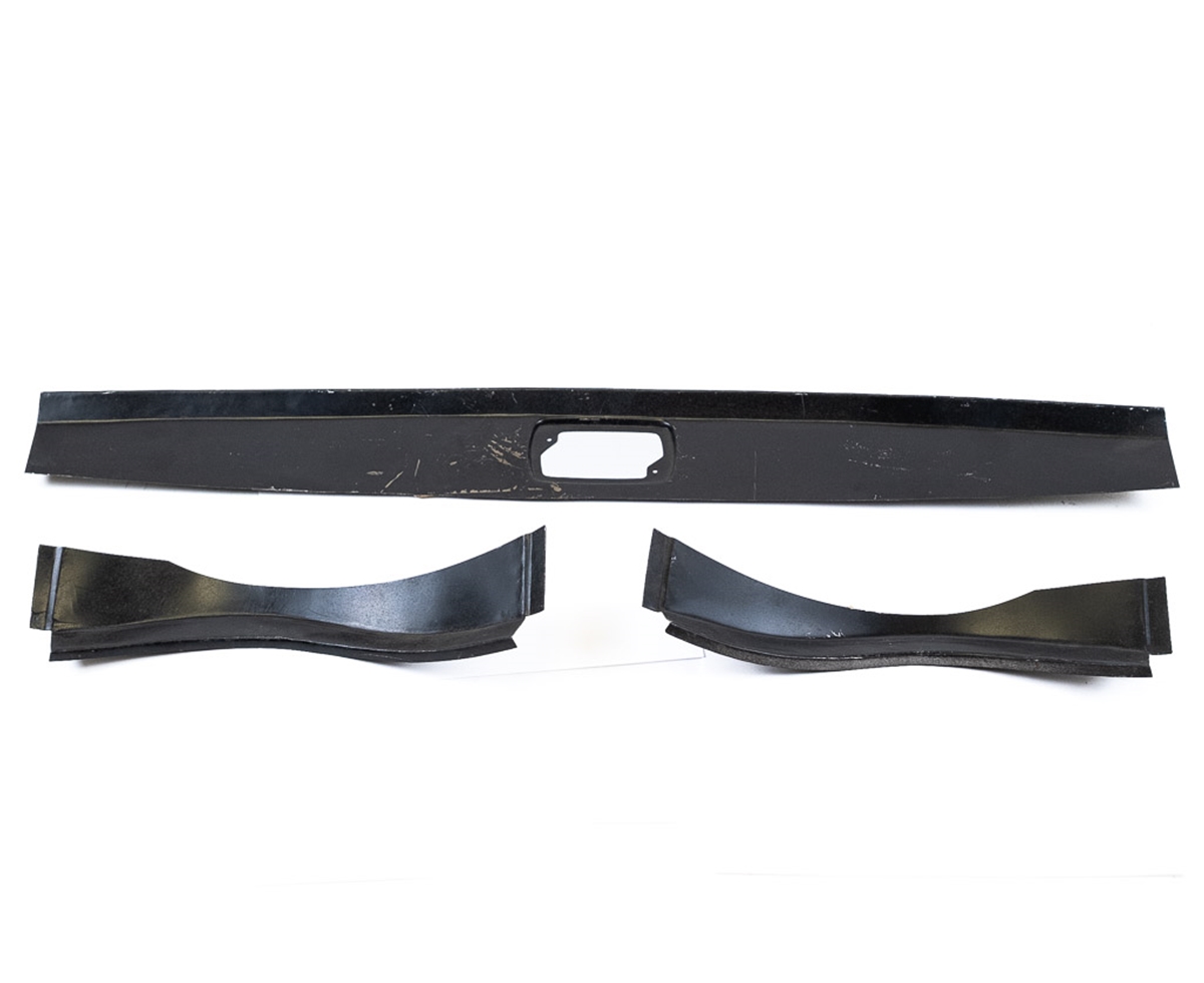 Jaguar Tonneau Support Panel